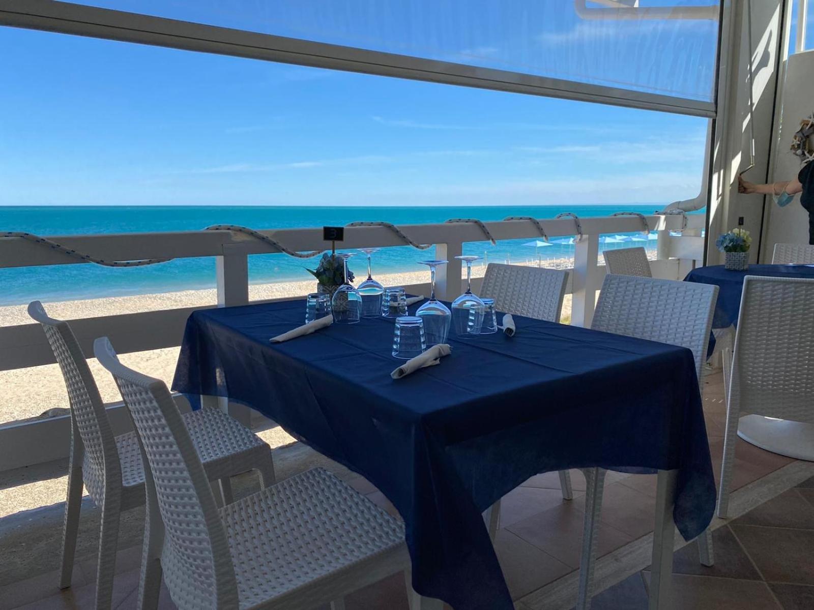 B&B Direttamente Sul Mare Da Antonino Mattinata Exterior foto